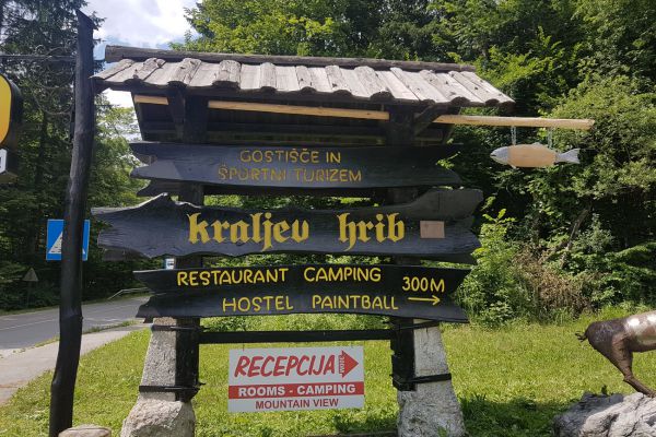 kraljev_hrib_kamniska_bistrica_restaurant_paintball_camping_hostel_rooms_0030408B5A9B-59B8-A7A3-50E5-DB972BB41916.jpg