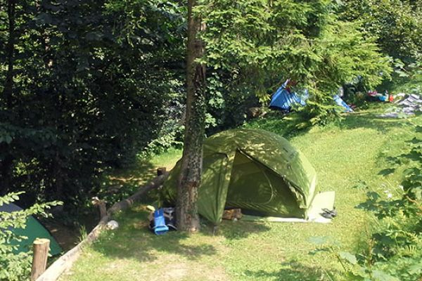 kraljev_hrib_paintball_hostel_rooms_camping_slovenia_0025DBFD8282-2D85-9157-E220-C9DA0FE316D4.jpg