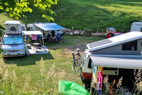 restaurant_camping_paintball_recreation_motorhome_alps_kraljev_hrib_kamniska_bistrica__113922122F6-166F-053D-8350-19F0B603C97D.jpg