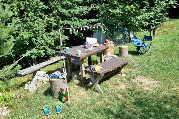 restaurant_camping_paintball_recreation_motorhome_alps_kraljev_hrib_kamniska_bistrica__132551B79F0-27B8-748C-A96E-E81F83A3C1C0.jpg