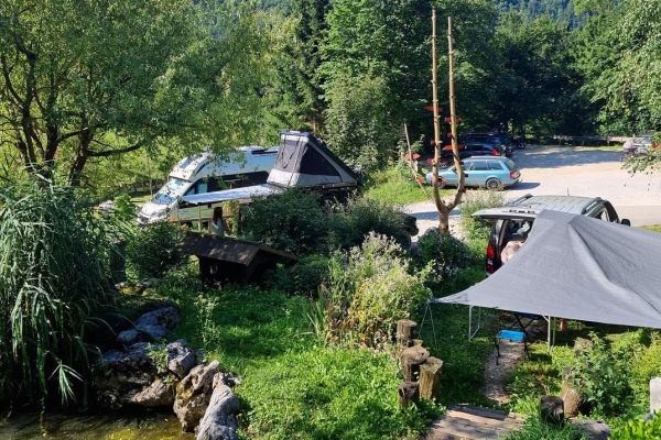 restaurant_camping_paintball_recreation_motorhome_alps_kraljev_hrib_kamniska_bistrica__4578569236-0FB0-4BE6-CCFD-BA5769215FEE.jpg