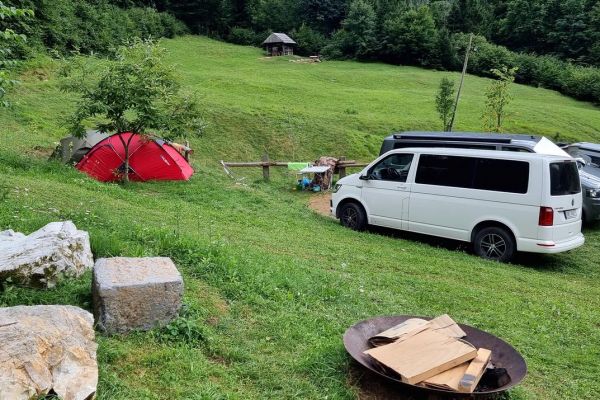 restaurant_camping_paintball_recreation_motorhome_alps_kraljev_hrib_kamniska_bistrica__53D9872A2D-E9A6-D6D8-2081-CF09D76AC6D6.jpg