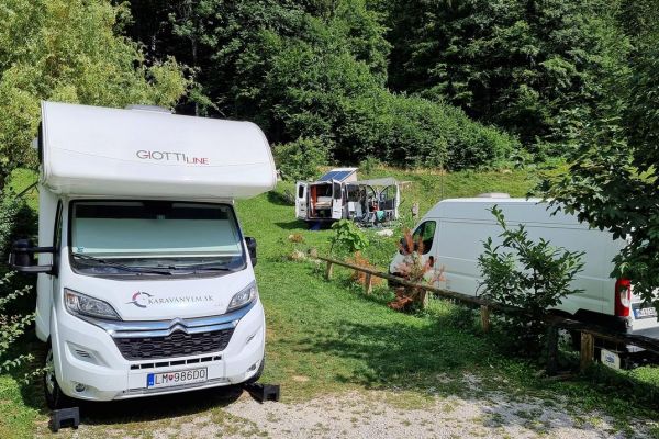 restaurant_camping_paintball_recreation_motorhome_alps_kraljev_hrib_kamniska_bistrica__95AC816A26-034B-3AB1-5E00-E0E843F56B06.jpg